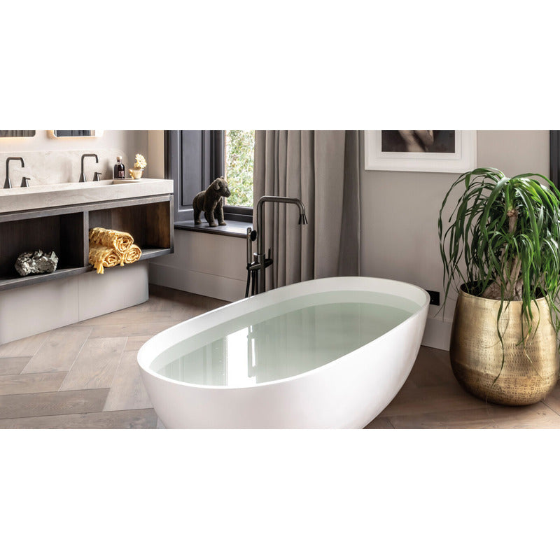 JEE-O cone floor-standing faucet as an eye-catcher in the modern spa bathroom - design solution for architects and the hotel industry